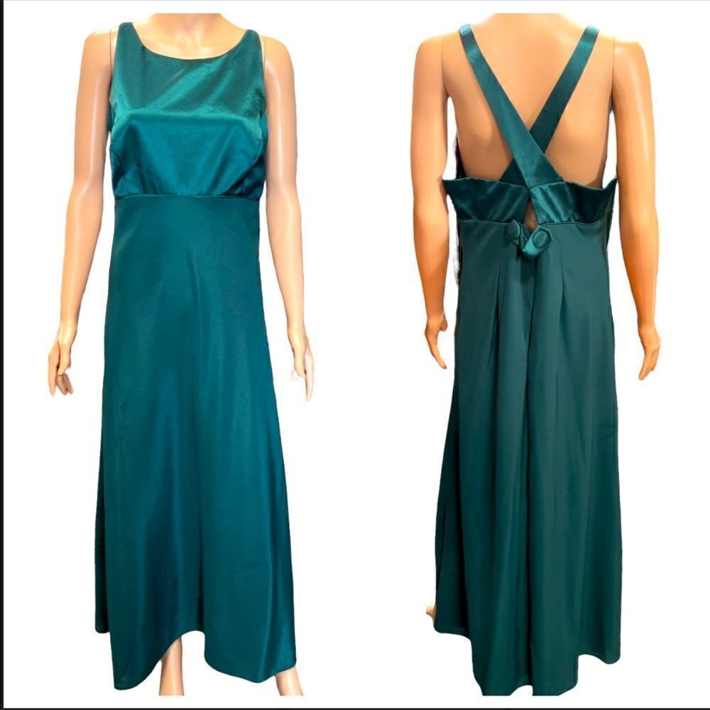 1001 Nights Green Crossed Back Straps Long Gown Size 18